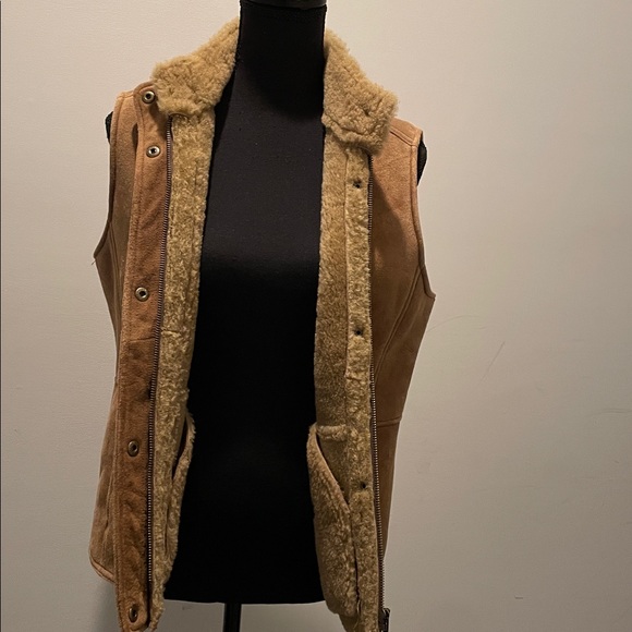 The Territory Ahead Vest Women Size M Tan Genuine Leather Zipper and Snaps - Picture 3 of 16